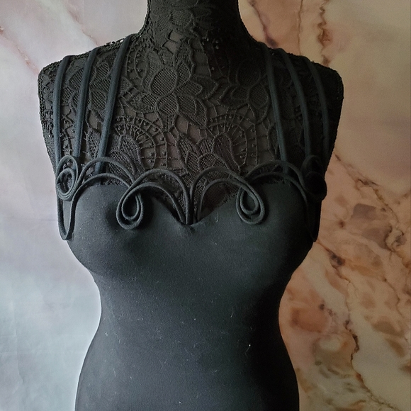 Vintage Peep Black Strappy Bodycon Dress - Picture 3 of 8